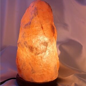 ✨ Himalayan Salt Rock Lamp – Natural Glow + Wood Base ✨ OVAL